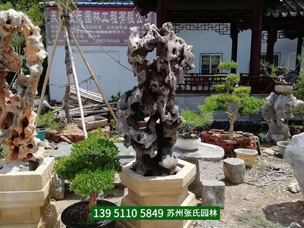精品太湖石